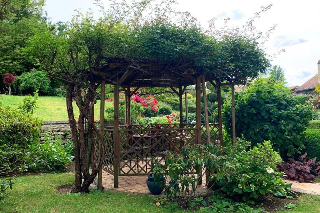 Beautiful Country House Located 50Min From Paris Eiffel Tour - Demeure D'Exception A 50Min De Paris Tour Eiffel Hodent ภายนอก รูปภาพ