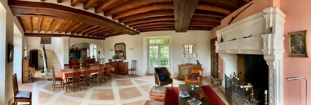 Beautiful Country House Located 50Min From Paris Eiffel Tour - Demeure D'Exception A 50Min De Paris Tour Eiffel Hodent ภายนอก รูปภาพ